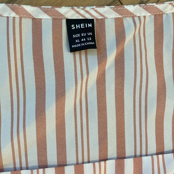 Shein Ruffle Top - Picture 2 of 4